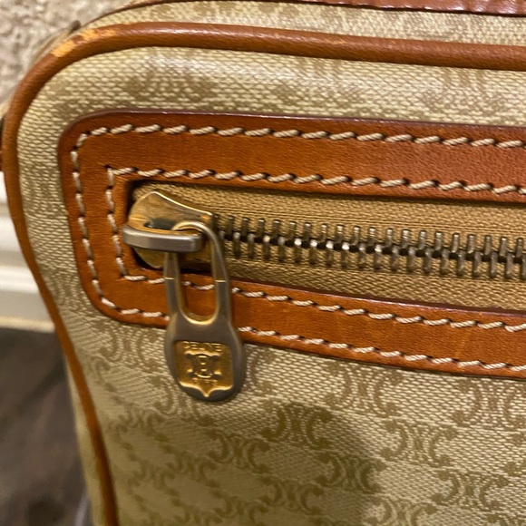 Authentic CELINE Macadam WRISTLET, cosmetics bag in light brown coated canvas. - Picture 6 of 10